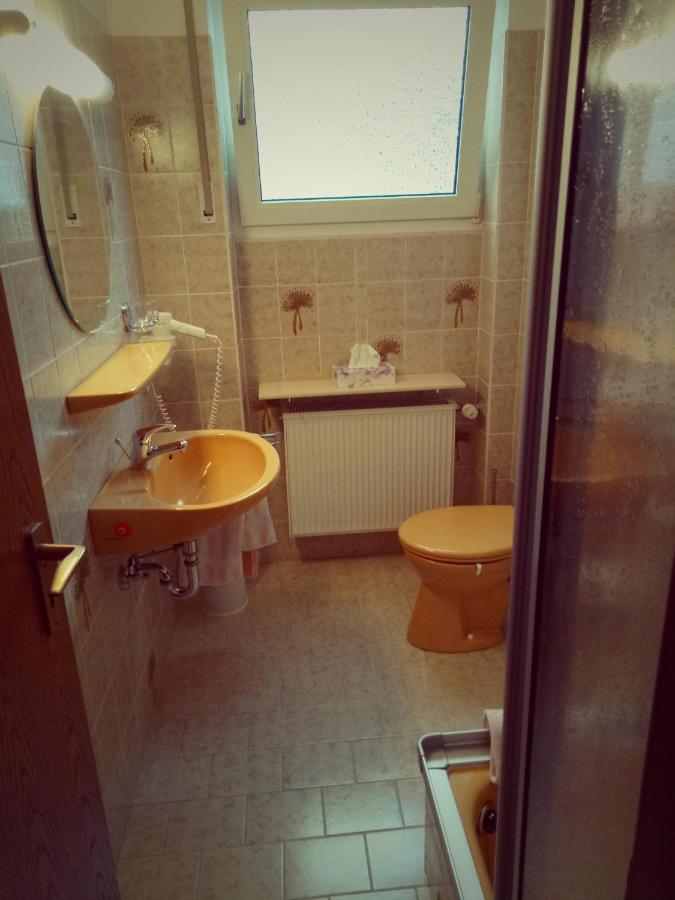 Alte Weinstube Hotell Enkirch Exteriör bild